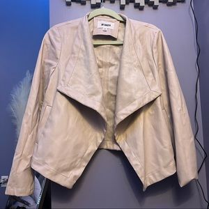 NEW never worn Cute lil jacket size S-M